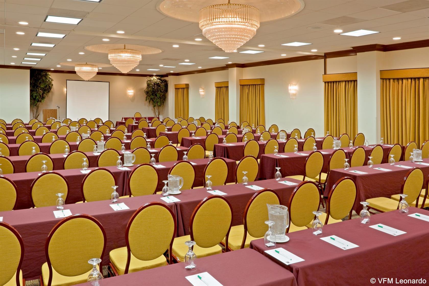 Wyndham Garden Totowa Hotel Екстериор снимка